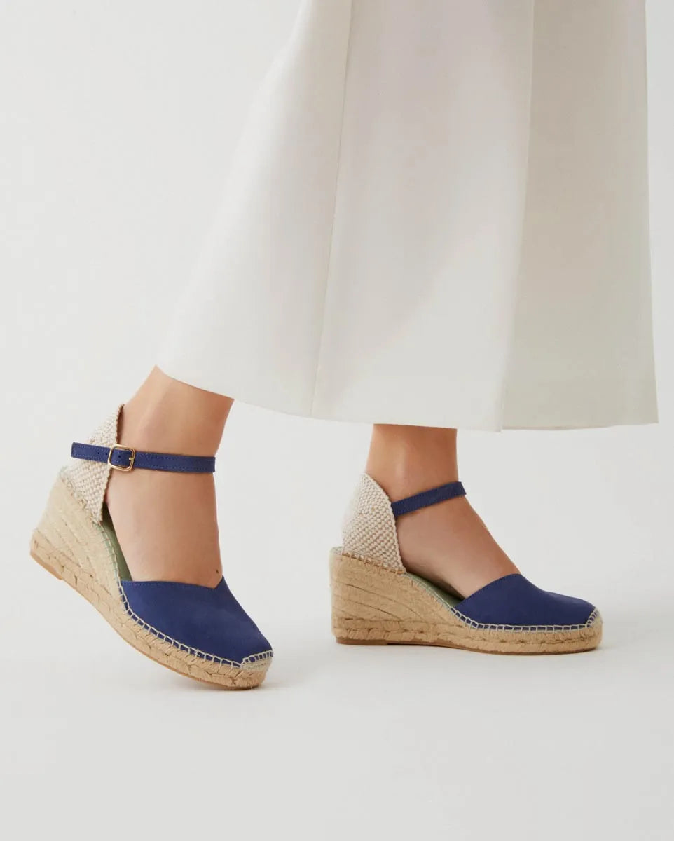 Alpargatas para mujer con hebilla color azul báltico | Atria