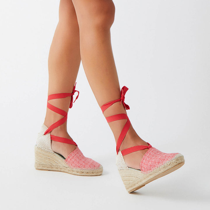 Alpargatas con diseño color rojo | Elara 130