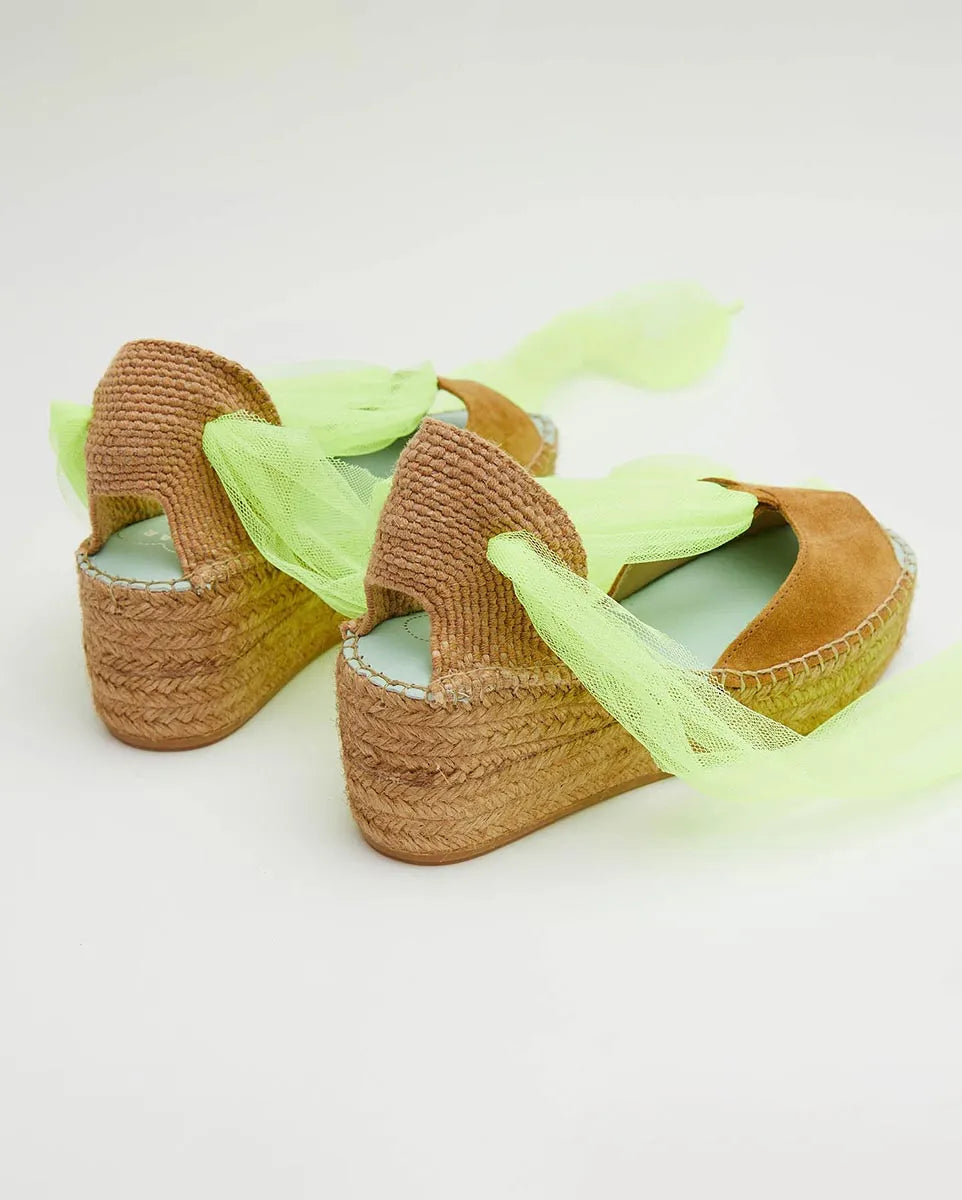 Alpargata sandalias color canela y cinta flúor | Enif 121