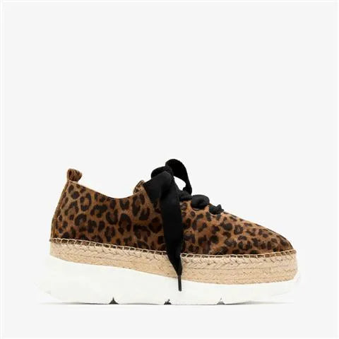 Zapatillas deportivas leopardo con suela yute + goma | Naos 17