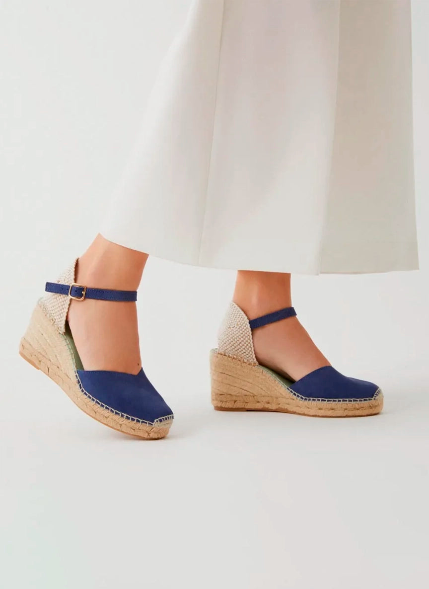 Alpargatas para mujer con hebilla color azul báltico | Atria