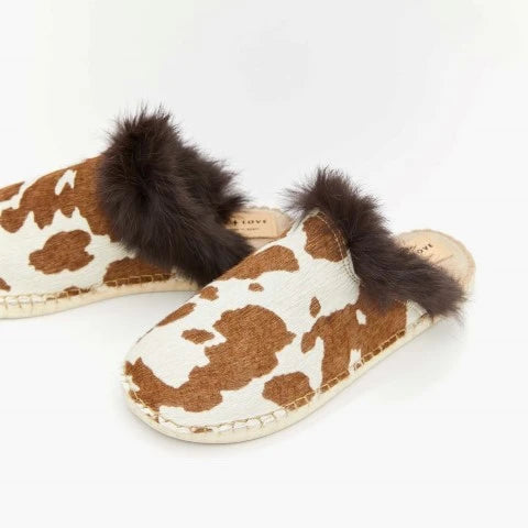 Zuecos de piel con estampado vaca y pelo | Aurora 90
