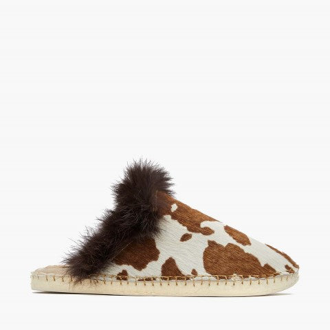 Zuecos de piel con estampado vaca y pelo | Aurora 90