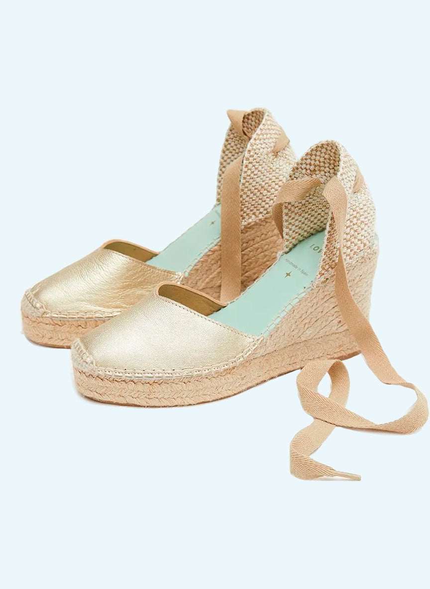 Alpargatas en piel color platino metalizado | Beta