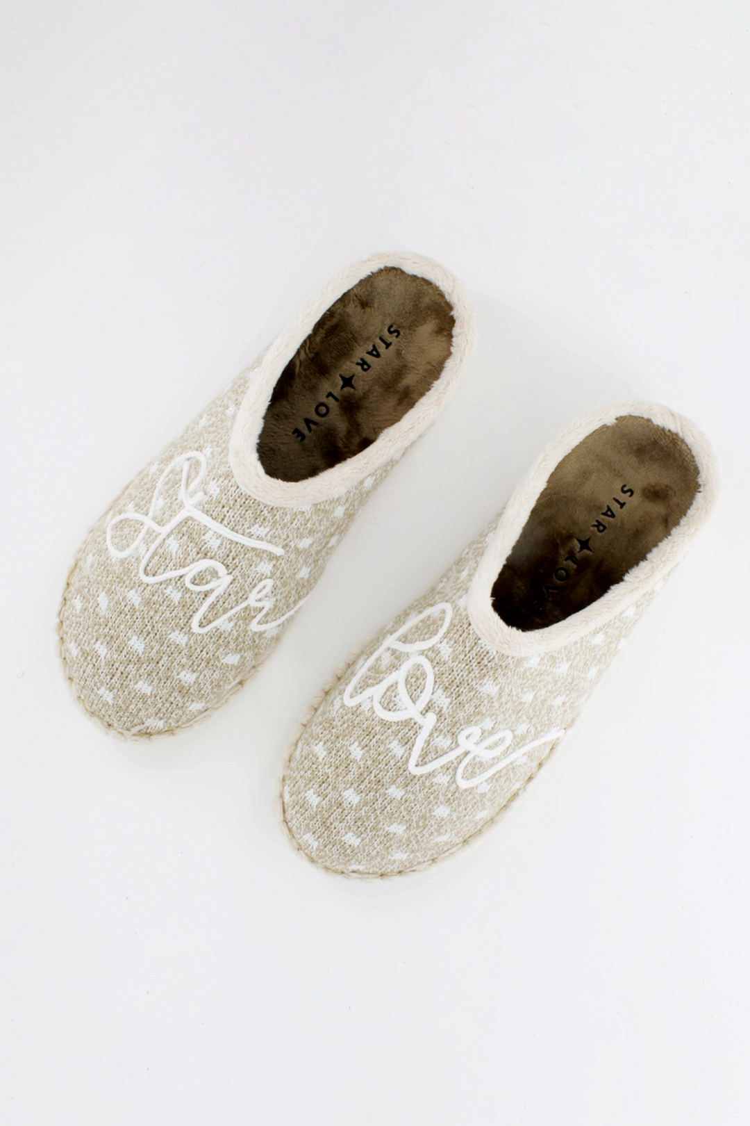 Zapatilla de casa de tejido suave beige | Carina 4