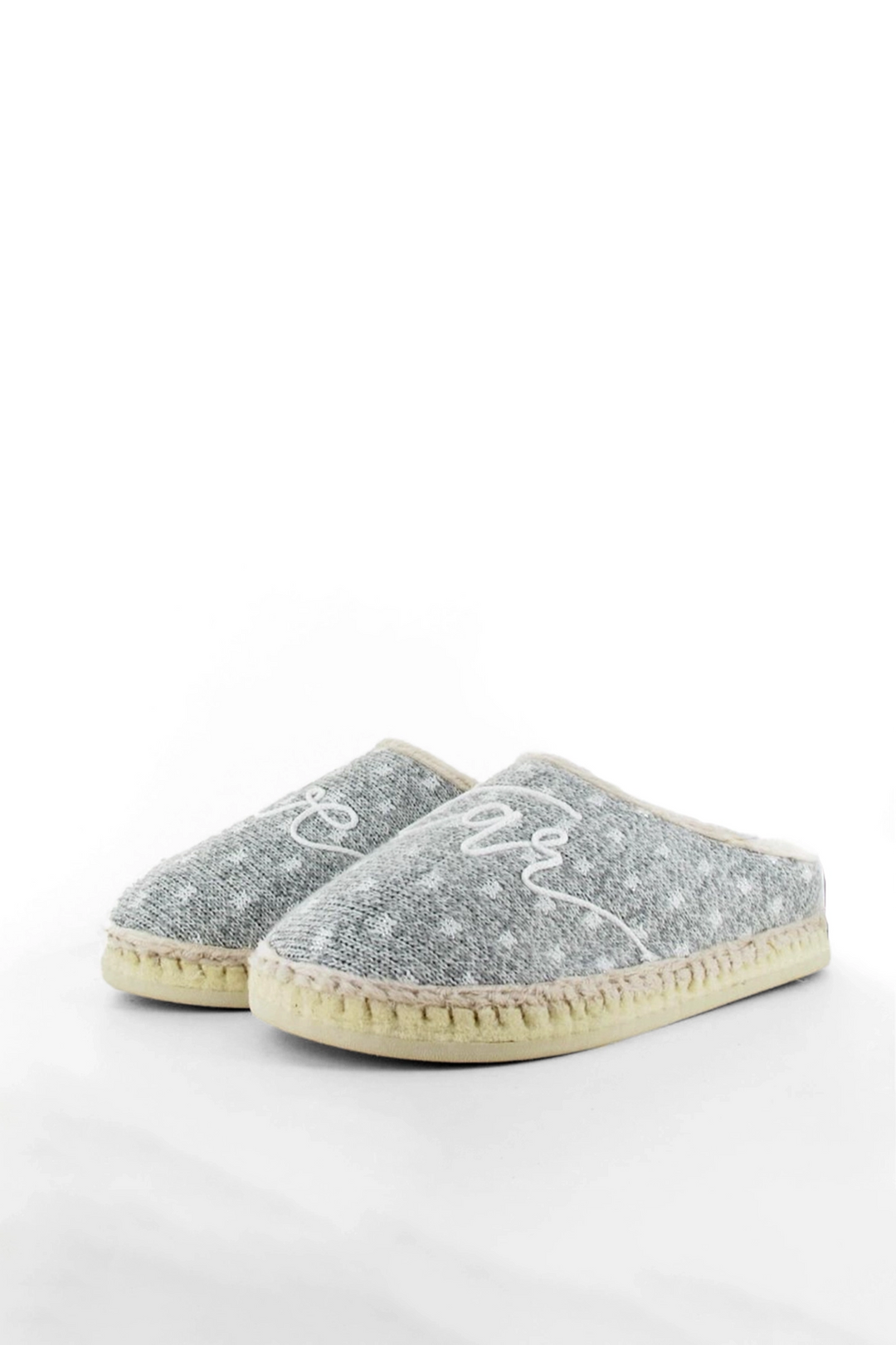 Zapatilla de casa de tejido suave gris | Carina 4