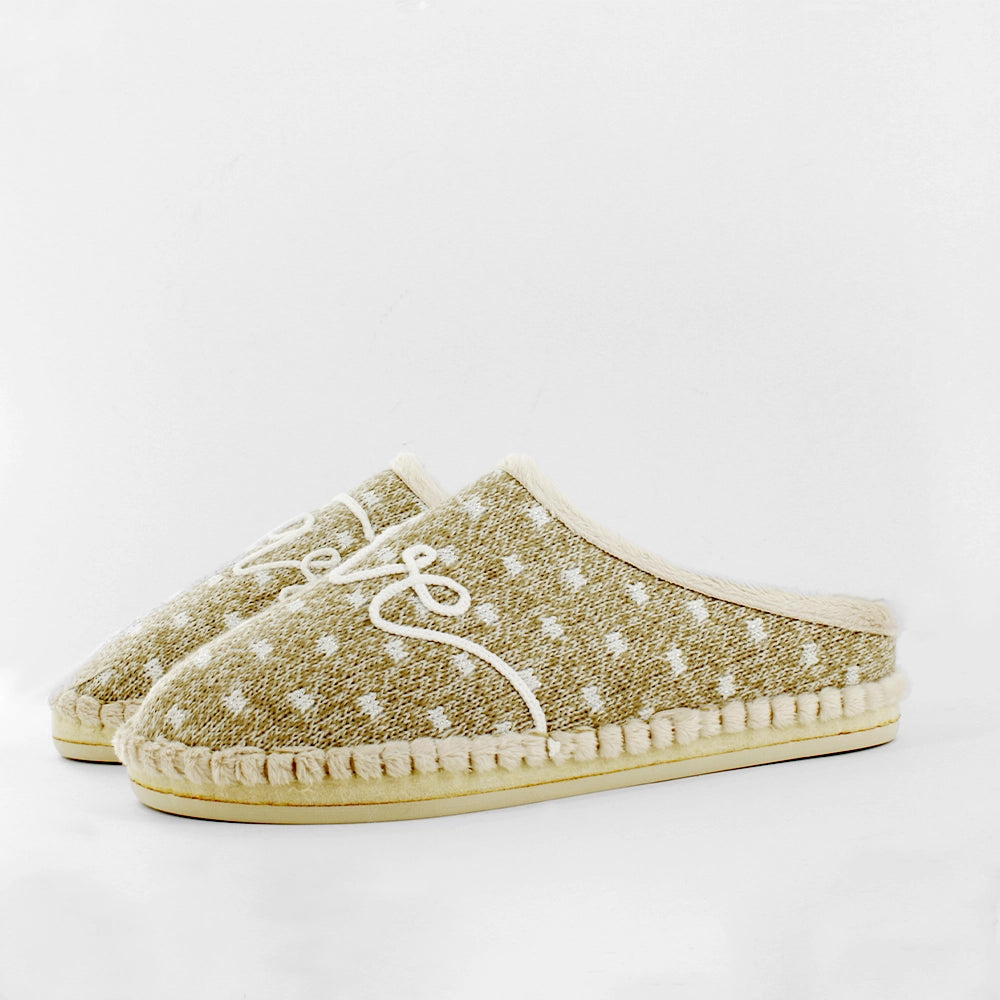 Zapatilla de casa de tejido suave beige | Carina 4