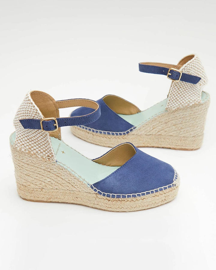Alpargatas con hebilla cuña alta color azul báltico | Carinae