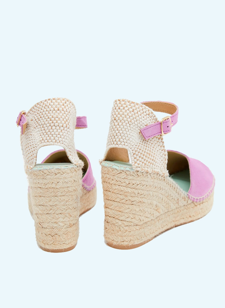 Alpargatas con pulsera cuña alta en tonos lila | Carinae