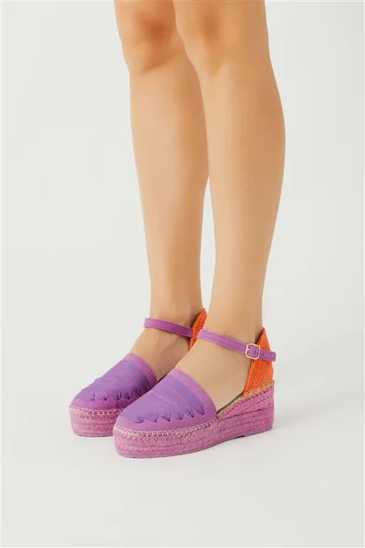 Sandalias moradas y naranjas con pulsera | Casiopea 110