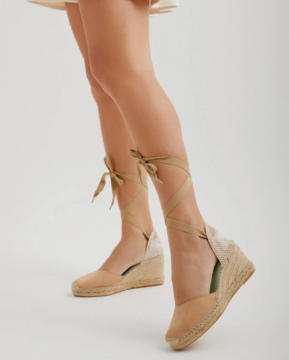 Cuñas medias color arena Alpargatas con cinta intercambiable