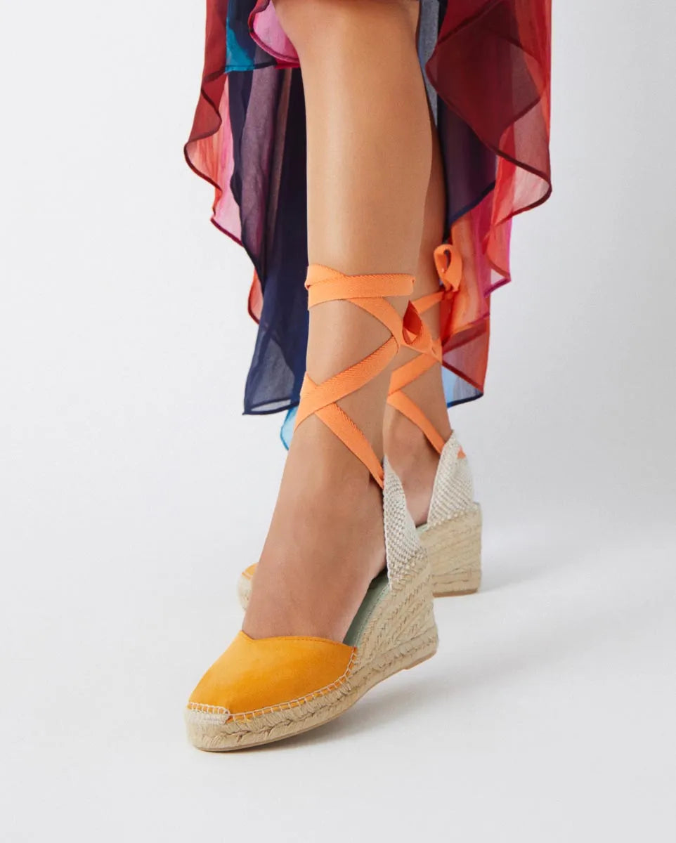Alpargatas cuña media color naranja níspero cinta intercambiable