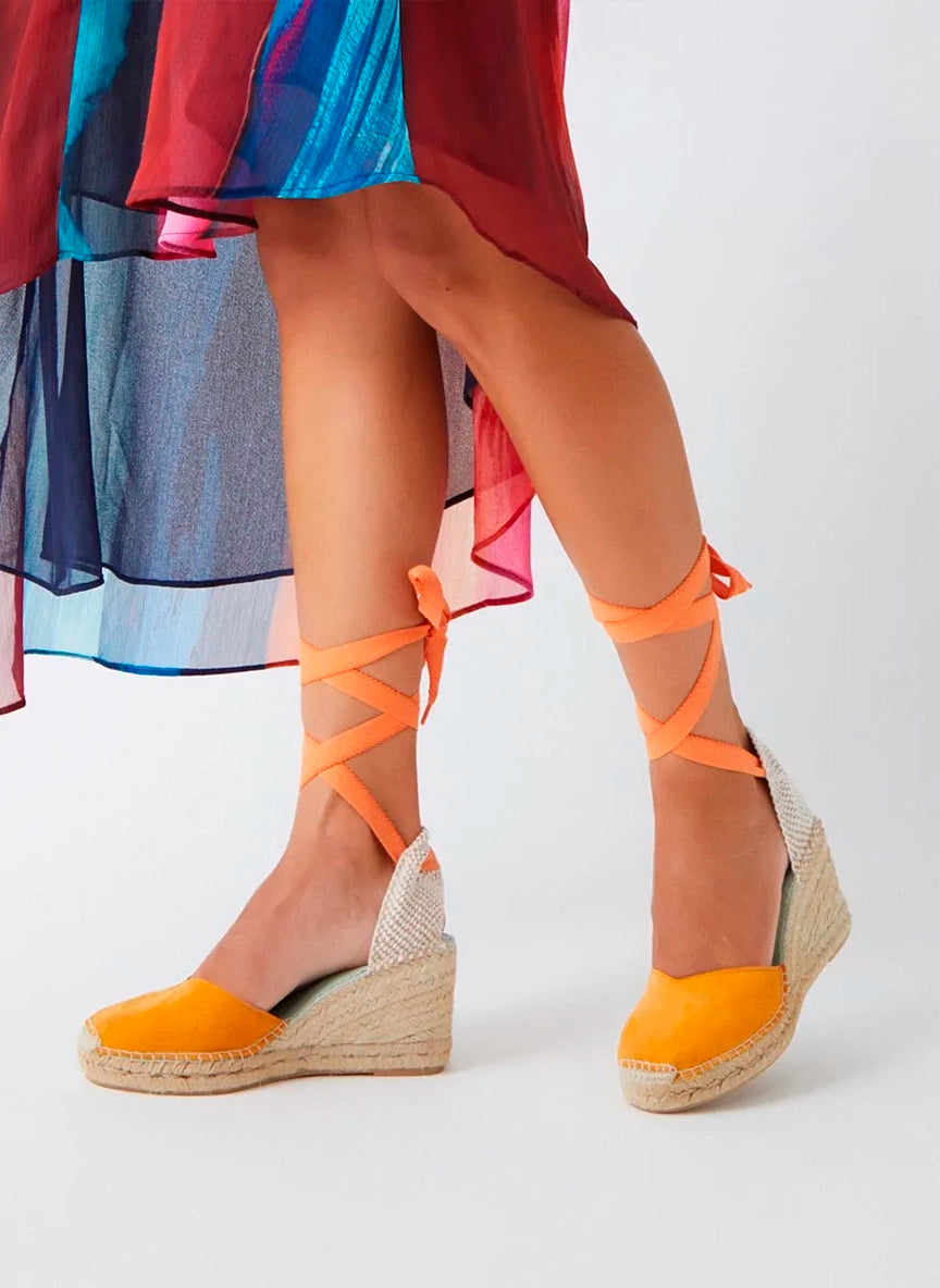 Alpargatas cuña media color níspero con cinta intercambiables | Columba