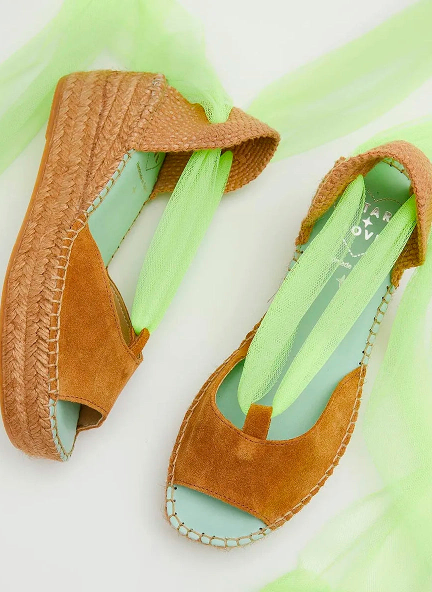 Alpargata sandalias color canela y cinta flúor | Enif 121