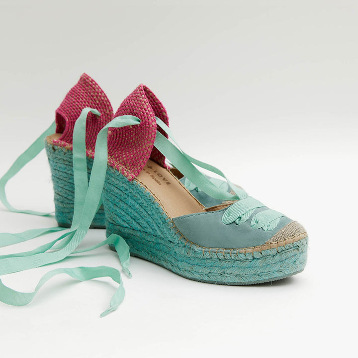 alpargatas valencianas cuña alta en azul malibu y fucsia | Meridian 110