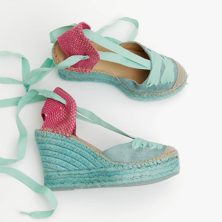 alpargatas valencianas cuña alta en azul malibu y fucsia | Meridian 110