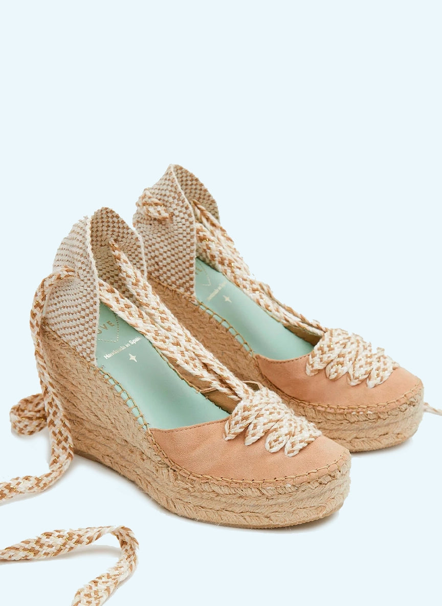Alpargatas cuña color arena con cinta tricolor | Meridian 124
