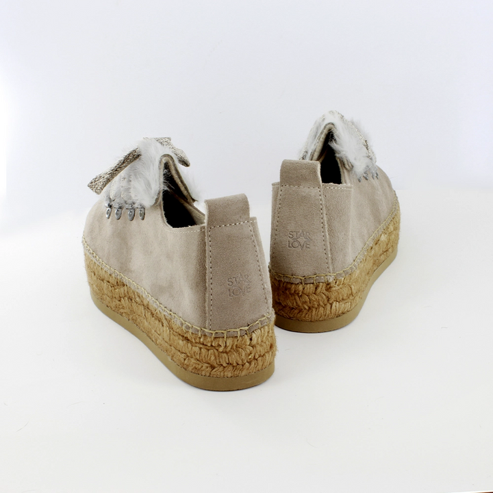 Sneakers para mujer color gris niquel y pelo | Naos 16