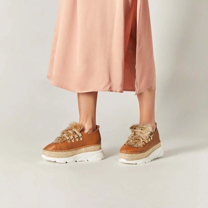 Sneakers de cuero con pelo y suela yute + goma | Naos 31