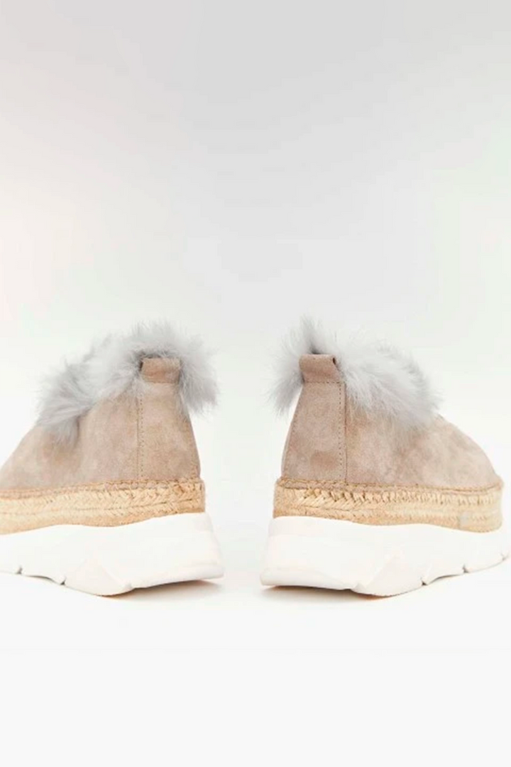 Zapatills deportivas mujer color gris niquel con pelo | Naos 91