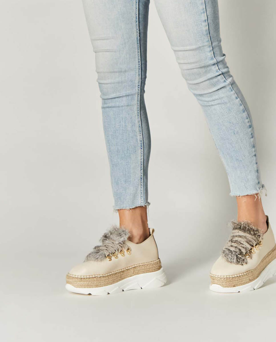 Deportivas mujer de piel color hielo | Naos 31