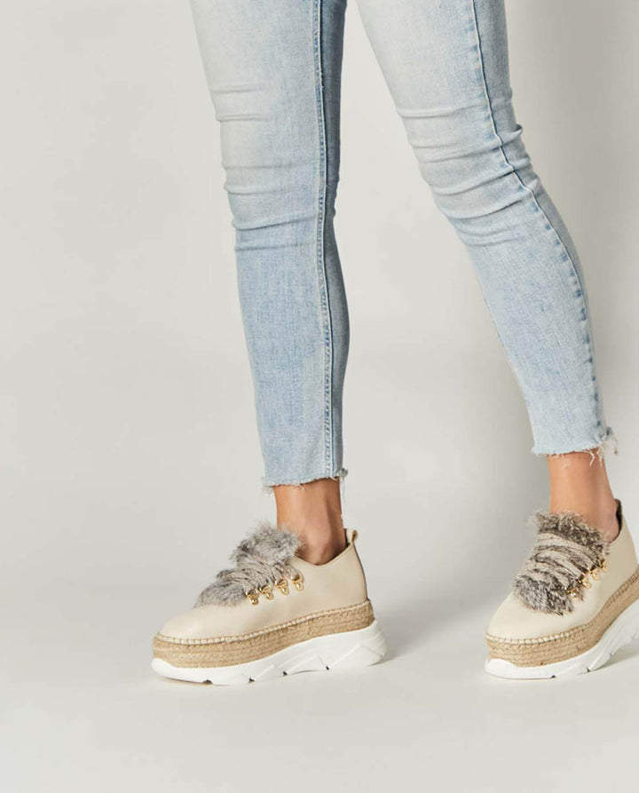 Deportivas mujer de piel color hielo | Naos 31