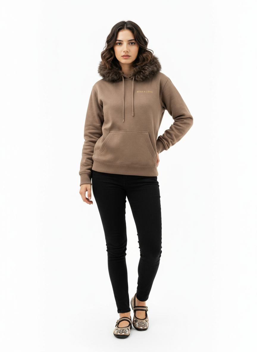 Sudadera de invierno con capucha de pelo color beige | Carla