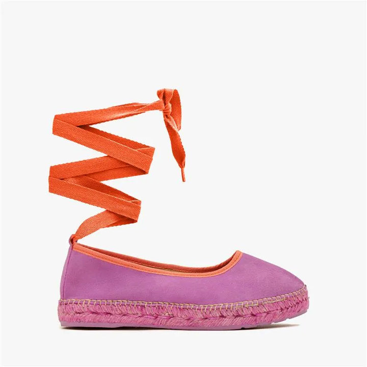 Merceditas lilas con cinta naranja | Suhail 110