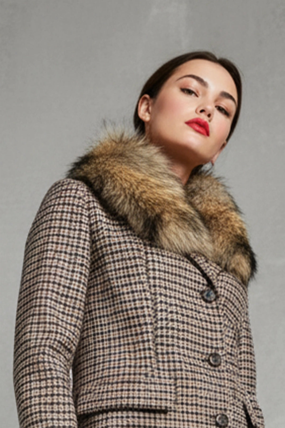 Cuello de pelo natural desmontable color beige  | Alicia