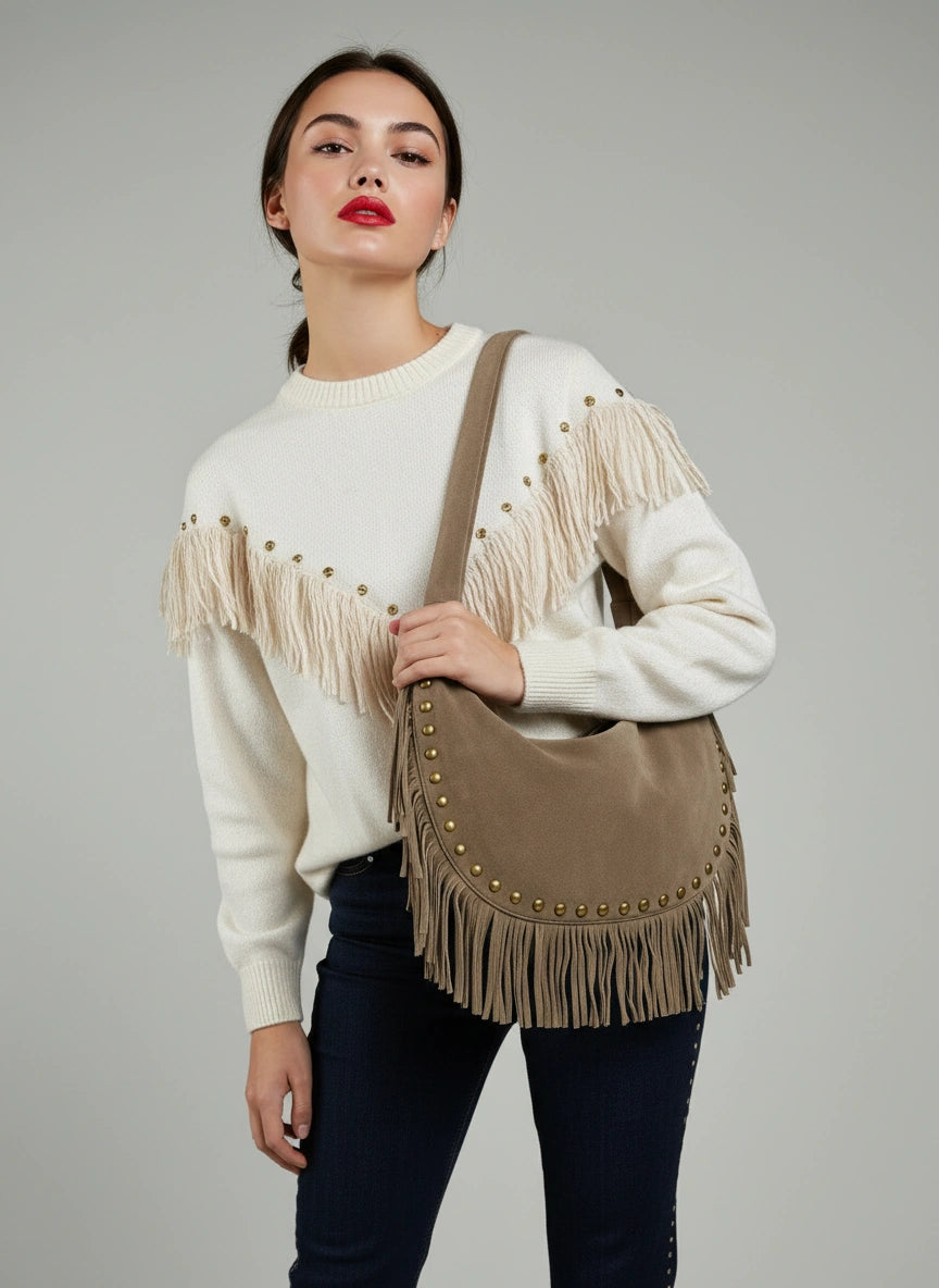 Bolso hobo con flecos y tachas color beige pidra | Olivia