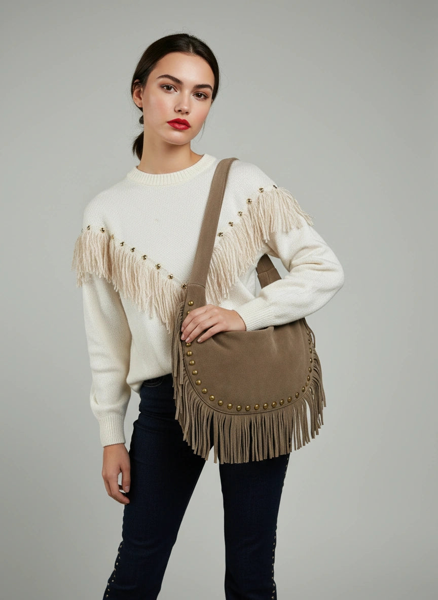 Bolso hobo con flecos y tachas color beige pidra | Olivia