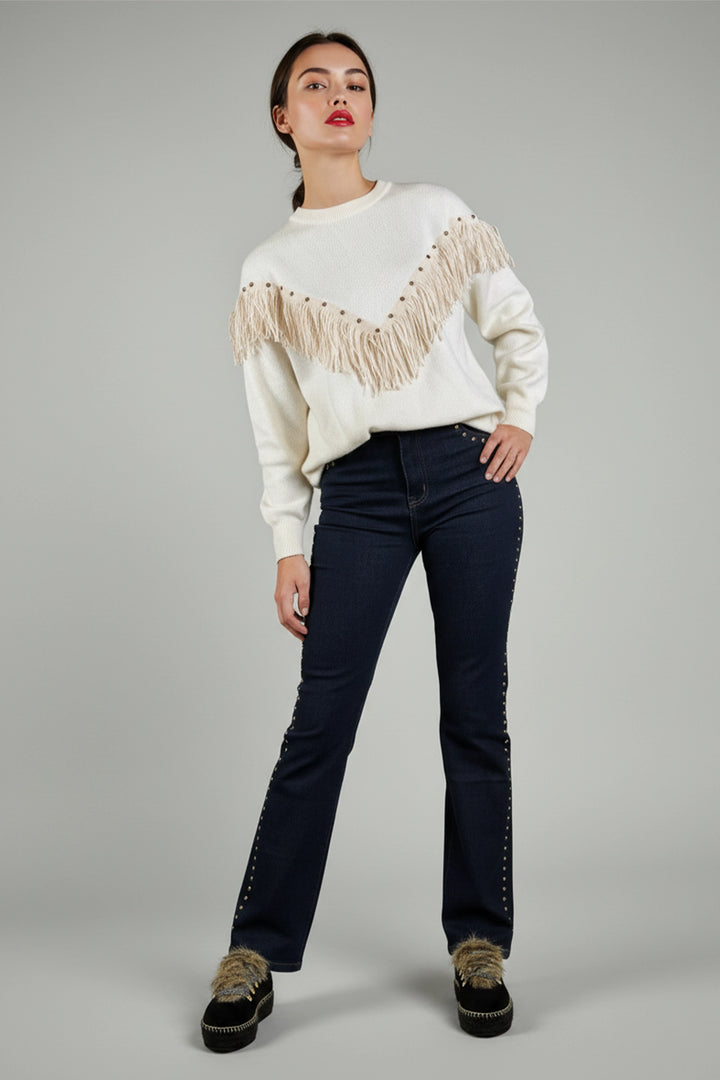 Jersey blanco con flecos y tachas doradas | Bruna