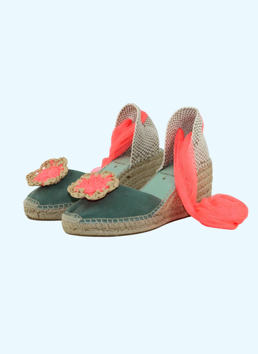Accesorios flor de rafia coral para calzado | Flor Coral