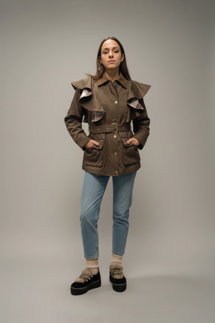 Trench mujer color cacao con volantes y cinturón | Raquel