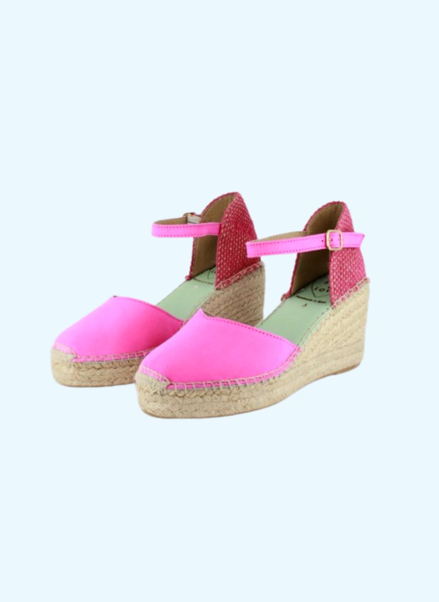 Alpargatas fucsia fluor cuña media con hebilla | Libra 19