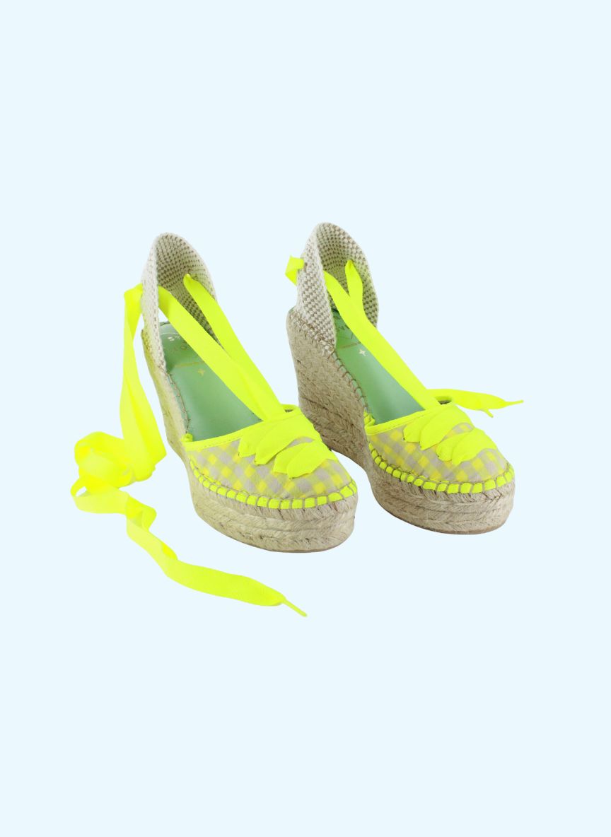 Alpargatas cuña alta vichy amarillo con cintas | Meridian 21