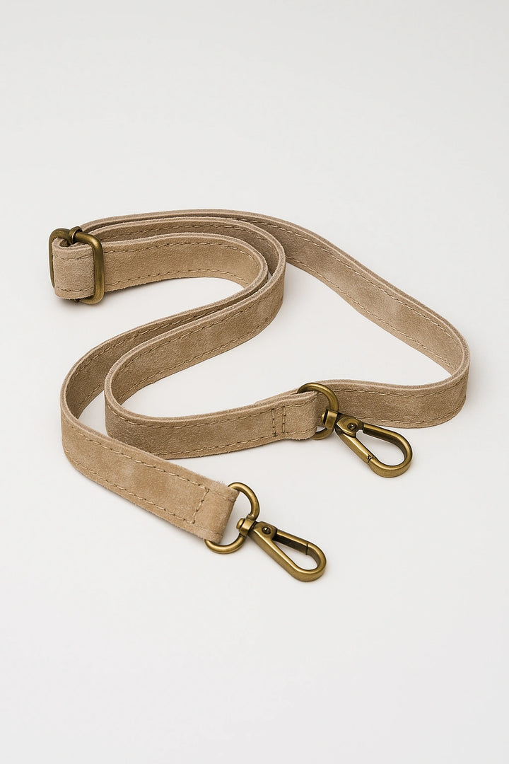 Bolso hobo con flecos y tachas color beige pidra | Olivia