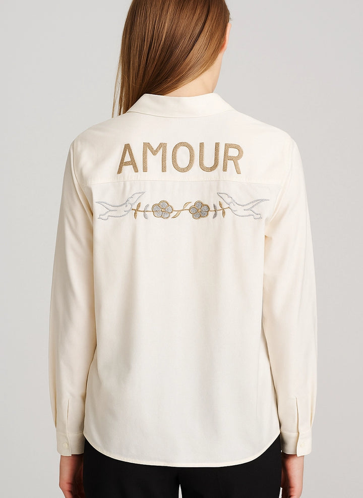 Camisa blanca con diseño  trasero "Amour" | Soraya